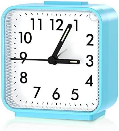 AMIR Analog Alarm Clock with Snooze and Light