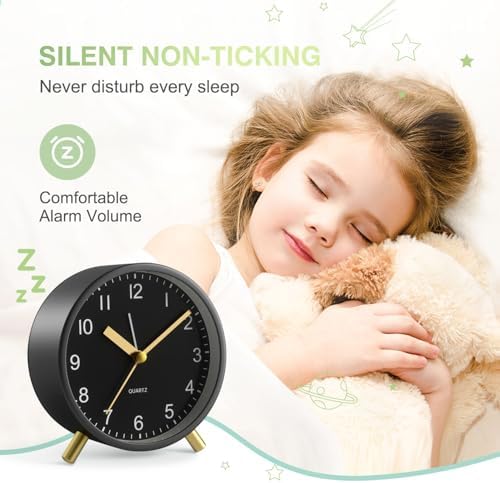 YouJabz Silent Analog Clock with Night Light