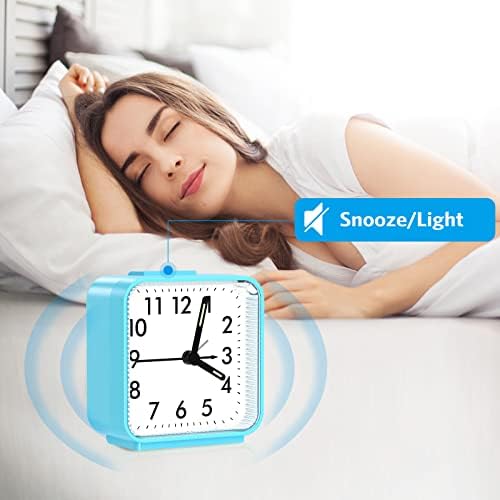 AMIR Analog Alarm Clock with Snooze and Light