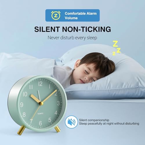 YouJabz Analog Alarm Clock with Silent Operation and Night Light