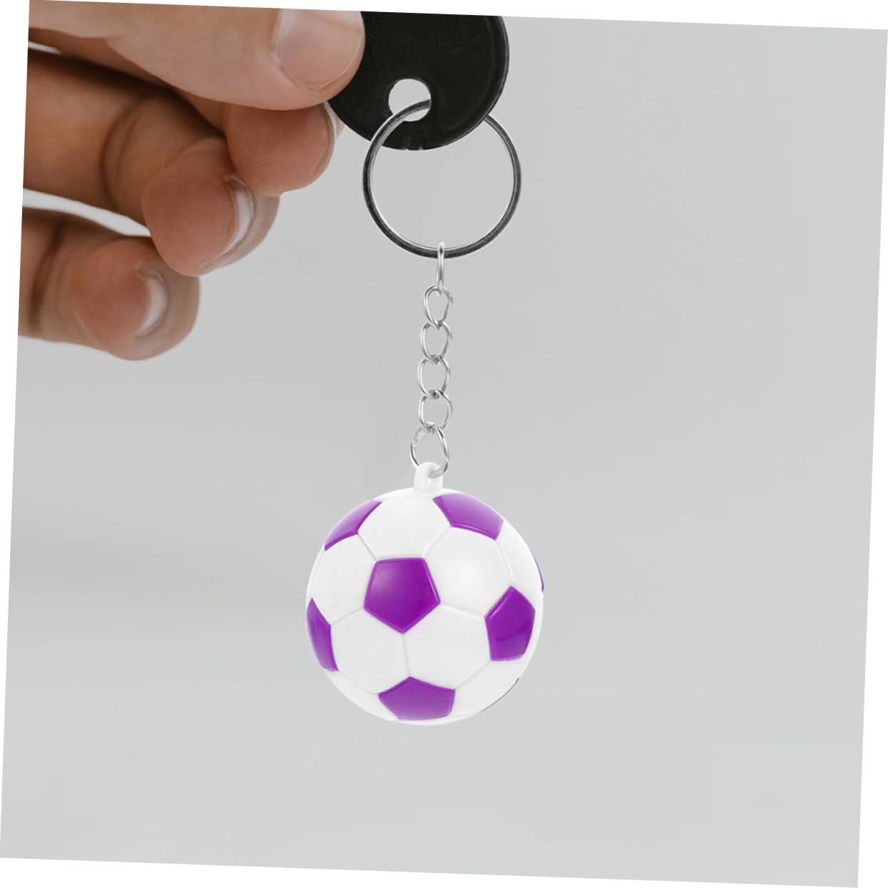 4pcs Realistic Soccer Keychain Pendants Durable Football Keyrings for Boys