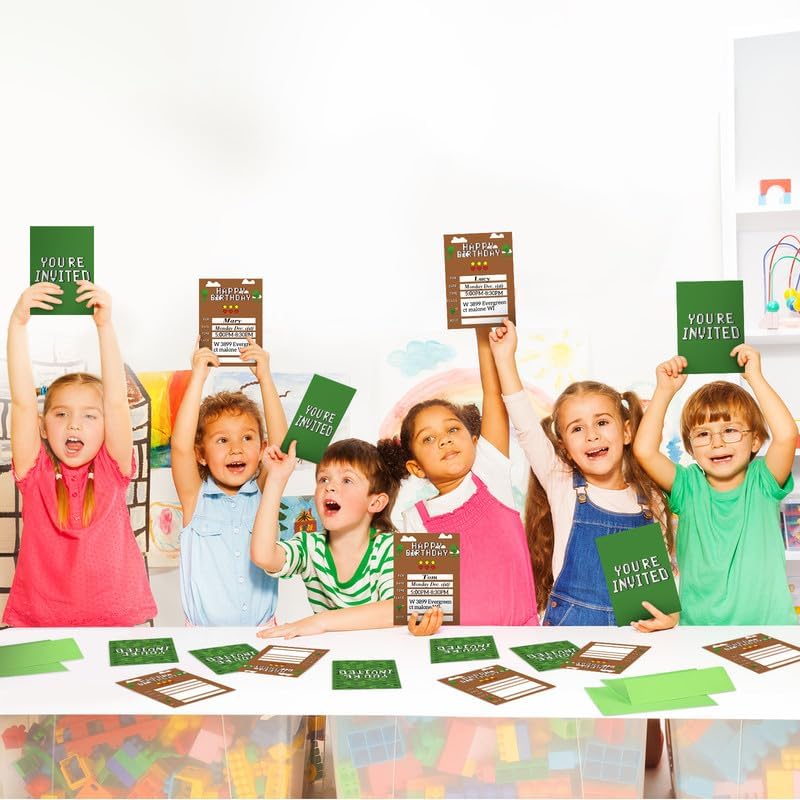 25 Piece Pixel Game Birthday Invitations with Green Envelopes