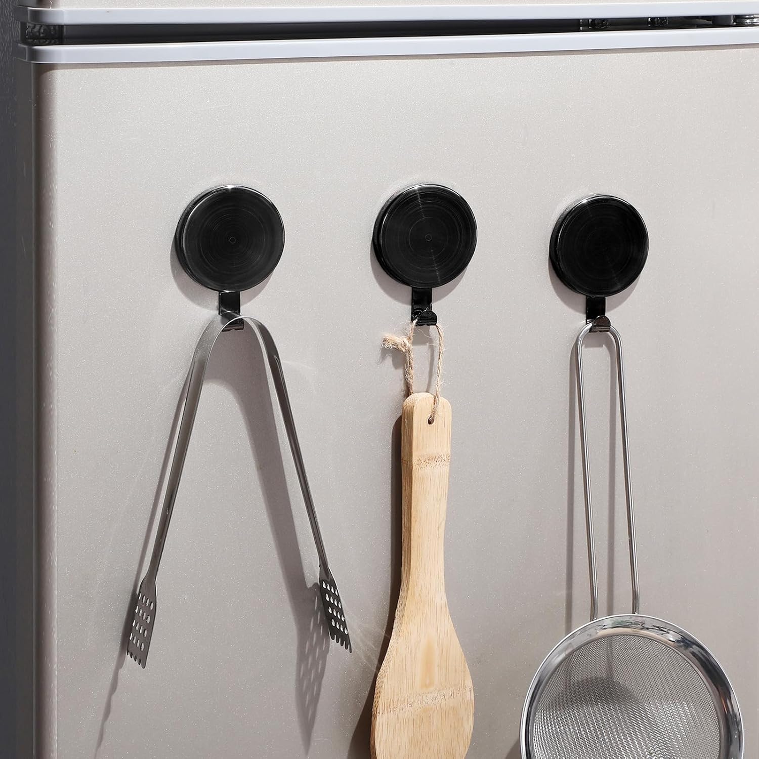 Jetec 6 Pcs Magnetic Hooks for Fridge and Wall