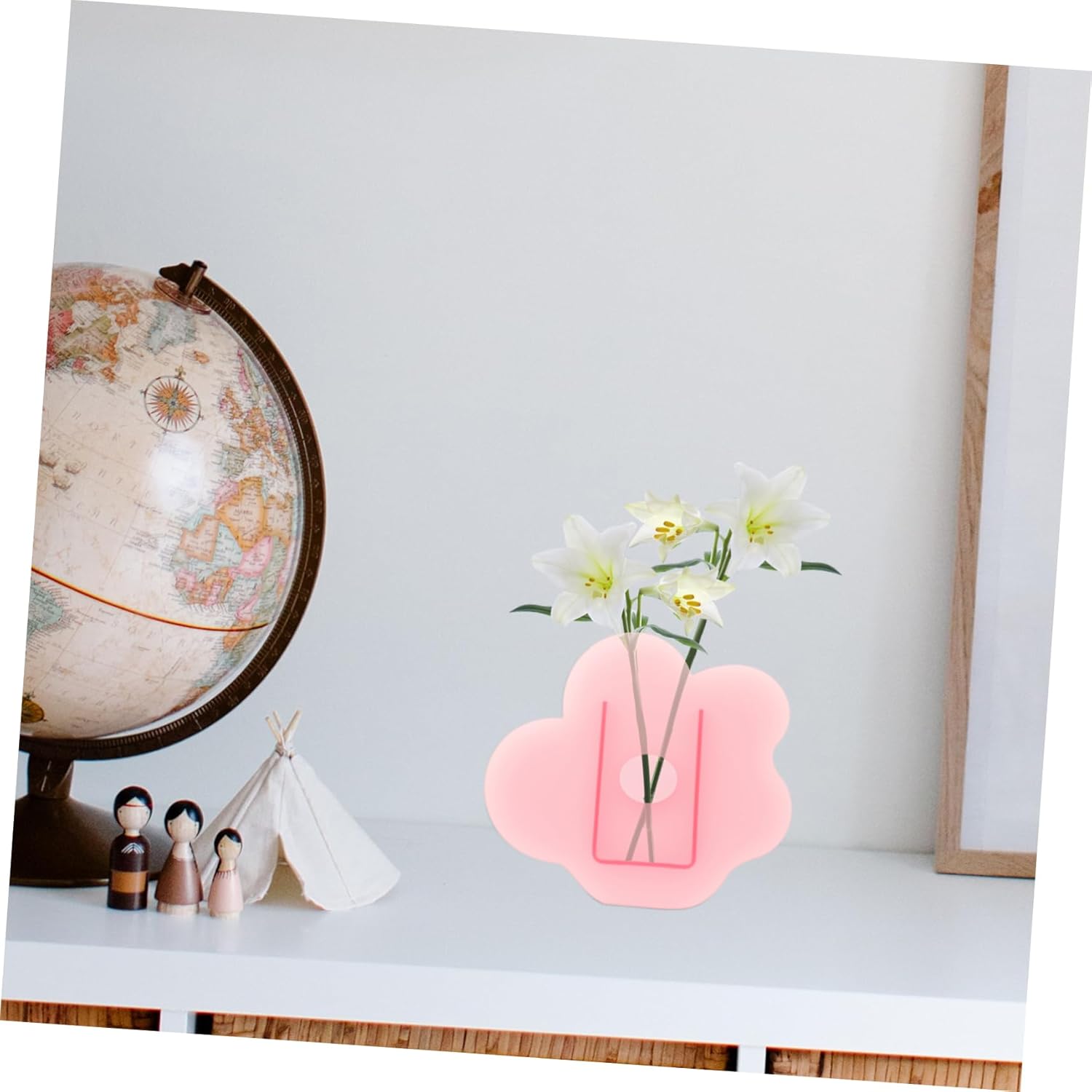 Cabilock Flower Shaped Acrylic Vase for Dried Flowers