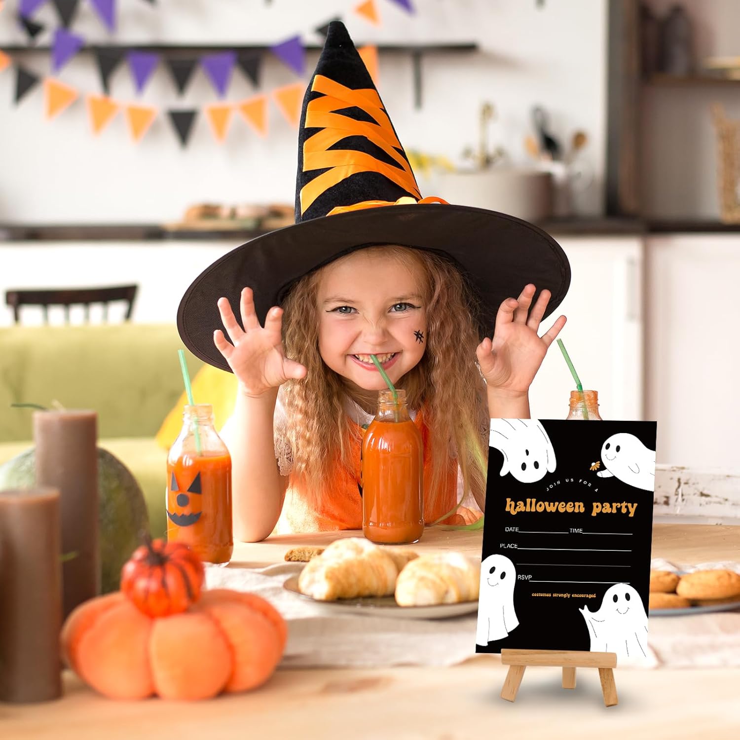 Whaline Halloween Invitation Set of 25 with Envelopes