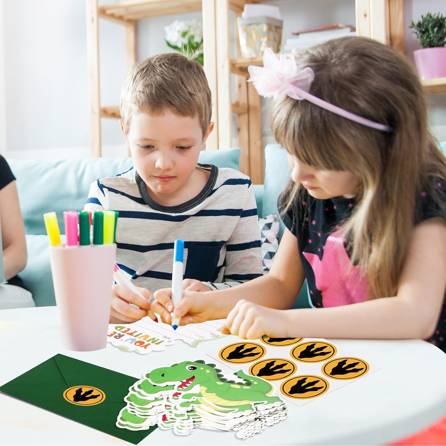 30 Dinosaur Birthday Invitations with Envelopes and Stickers
