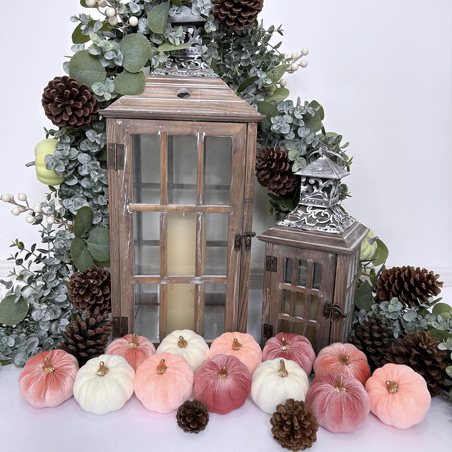 Winlyn 12 Pcs Small Velvet Pumpkin Decor Set
