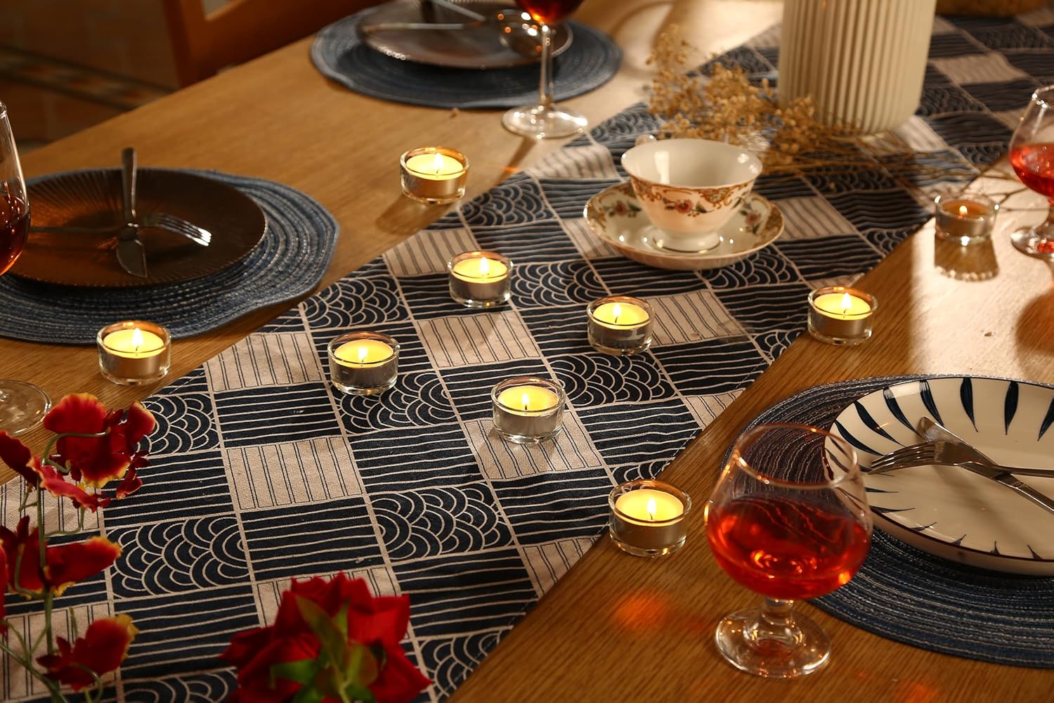 GOLDEAL 30 PCS Clear Glass Tea Light Holders