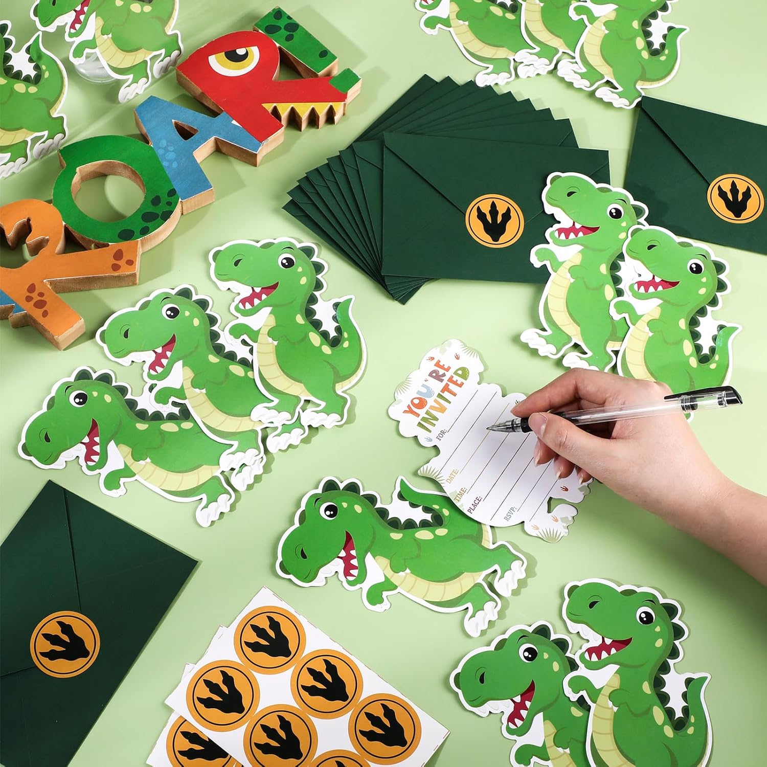 30 Dinosaur Birthday Invitations with Envelopes and Stickers