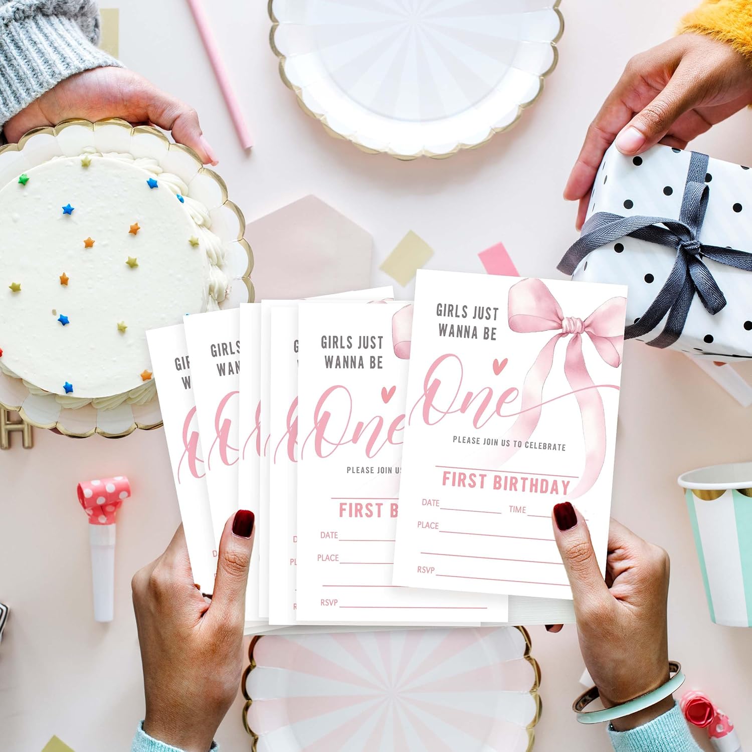 Pink Bow Birthday Invitation Cards with Envelopes