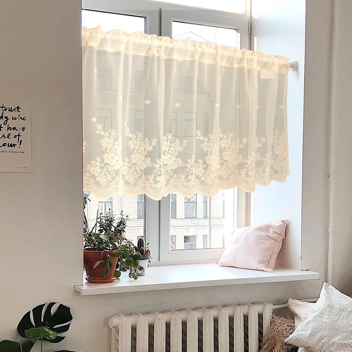 Zhh E-Commerce Beige Floral Valance Window Treatment